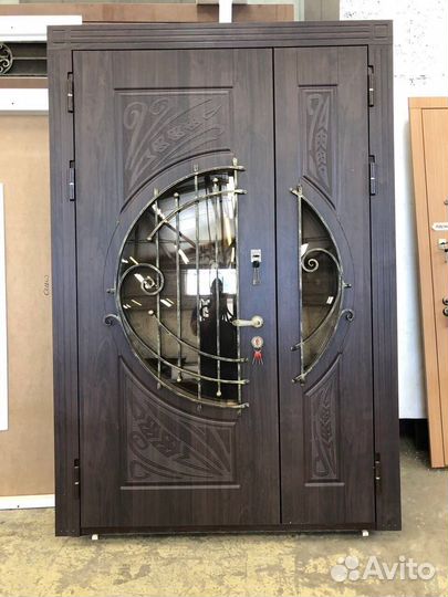 Входные противопожарные двери