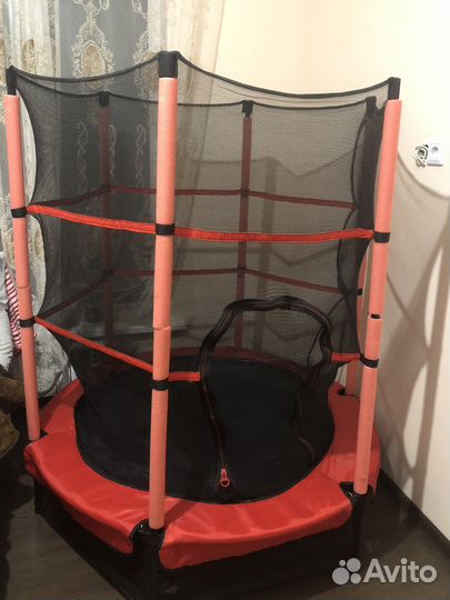 Батут с сеткой