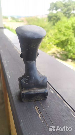 Бюст Нефертити базальт Египет