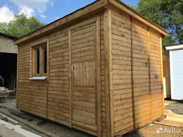 Бытовка с верандой, Хозблок для инструментов