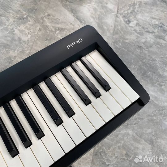 Цифровое пианино Roland FP-10-BK