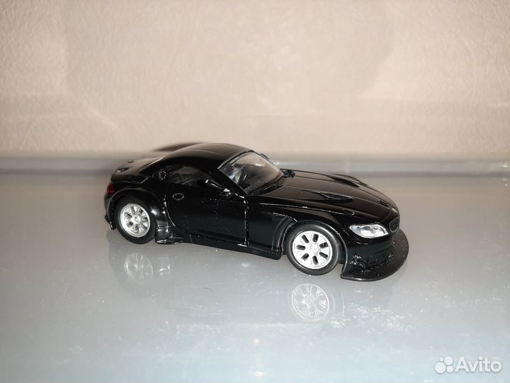 Машинки металлические