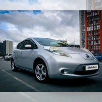 Nissan Leaf AT, 2011, 143 000 км, с пробегом, цена 990 000 руб.