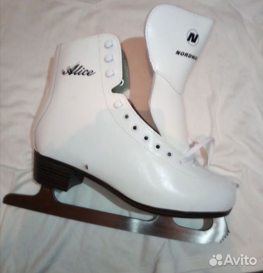 Фигурные коньки Nordway Белый, Размер 40