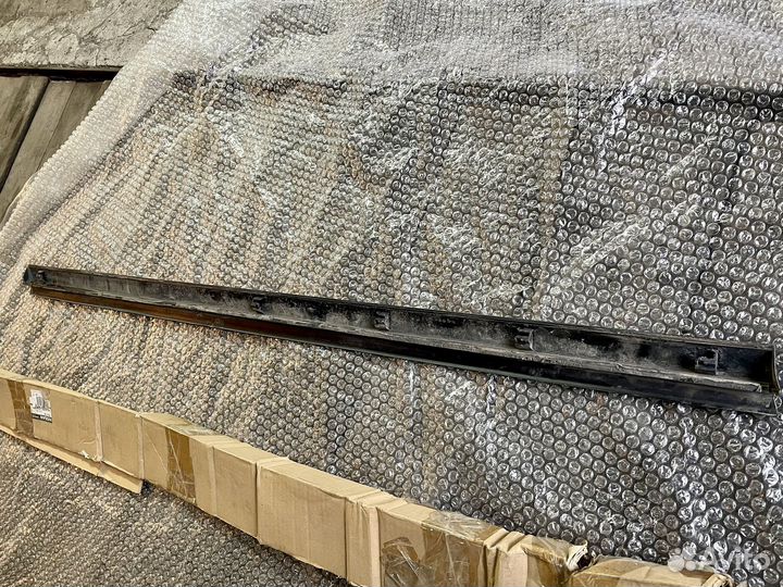 Молдинг передней правой двери infiniti fx35/45 S50