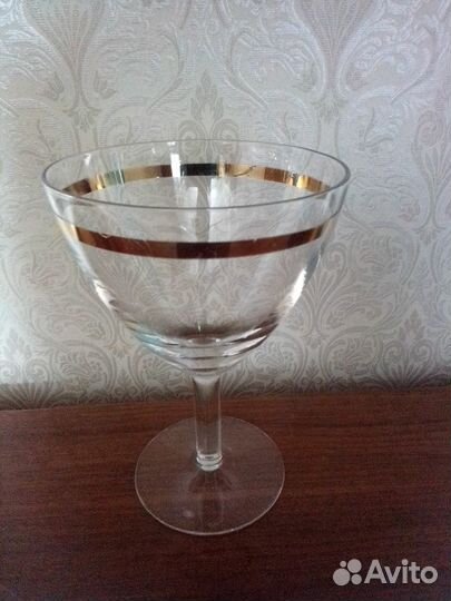 Фужеры с золотым ободком - 8 шт. СССР