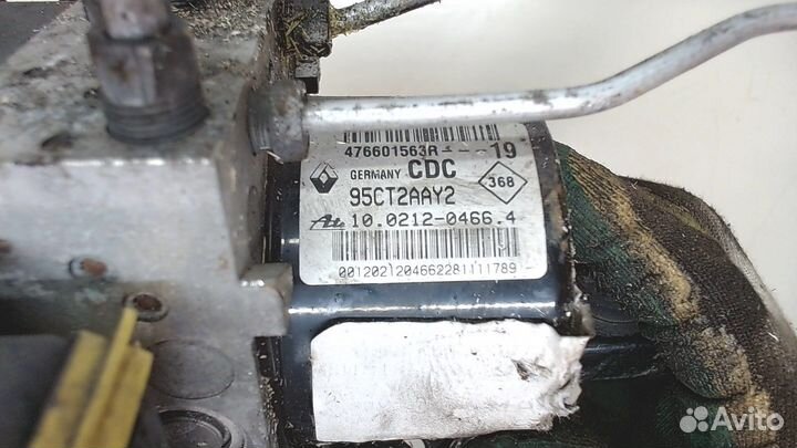 Блок абс, насос Renault Megane 3 2009, 2011