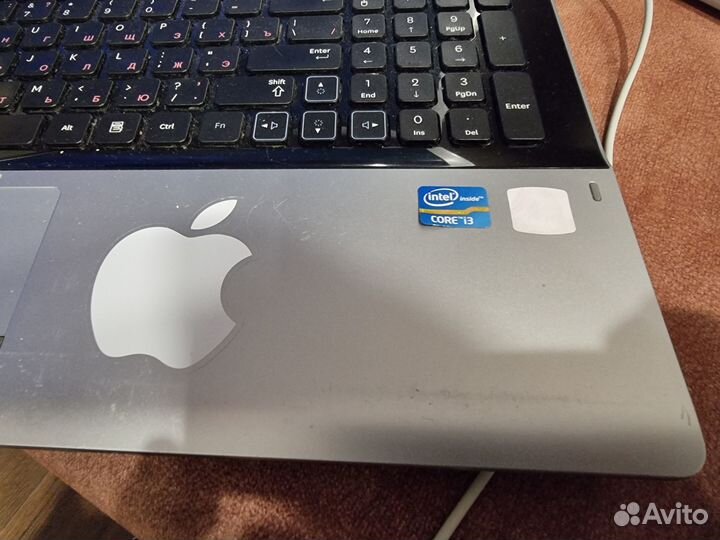 Ноутбук Samsung NP-RV520