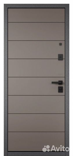 Дверь входная в квартиру