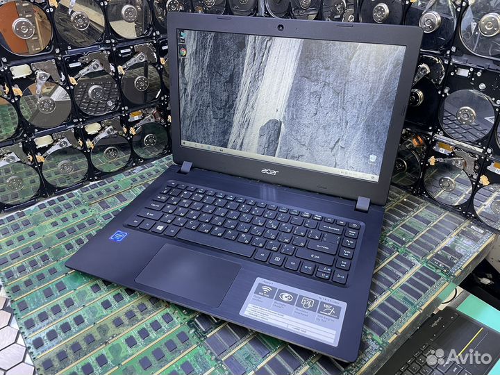 Нетбук Acer 14 дюймов компактный и автономный