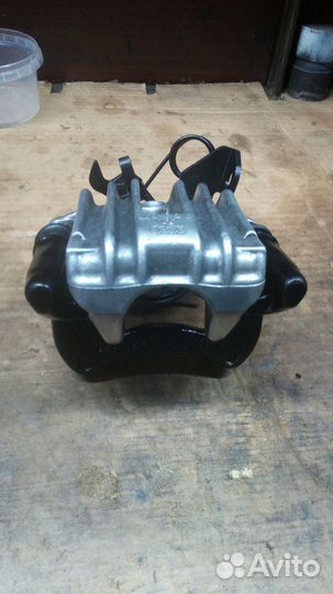 Суппорт задний левый audi A6 C5 (Quattro)