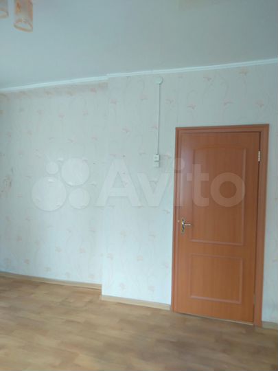 Комната 17,5 м² в 3-к., 1/2 эт.