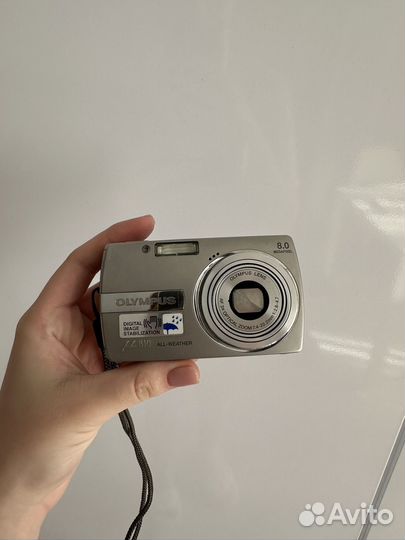 Компактный фотоаппарат olympus