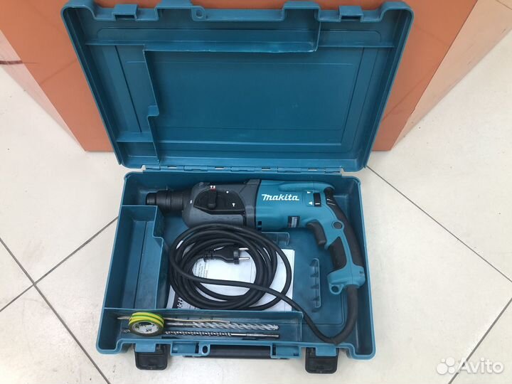Перфоратор Makita HR2470