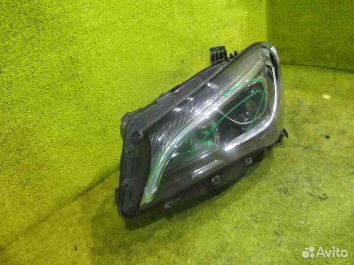 Фара левая Mercedes-Benz CLA-Class