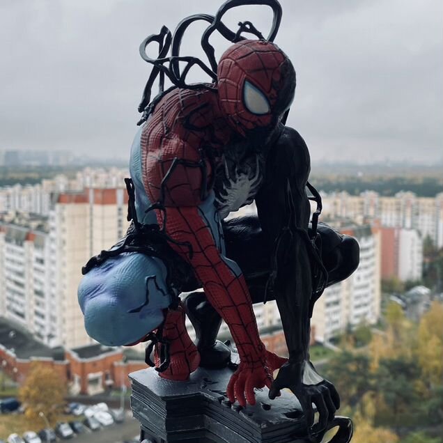 Человек Паук Огромная Фигурка