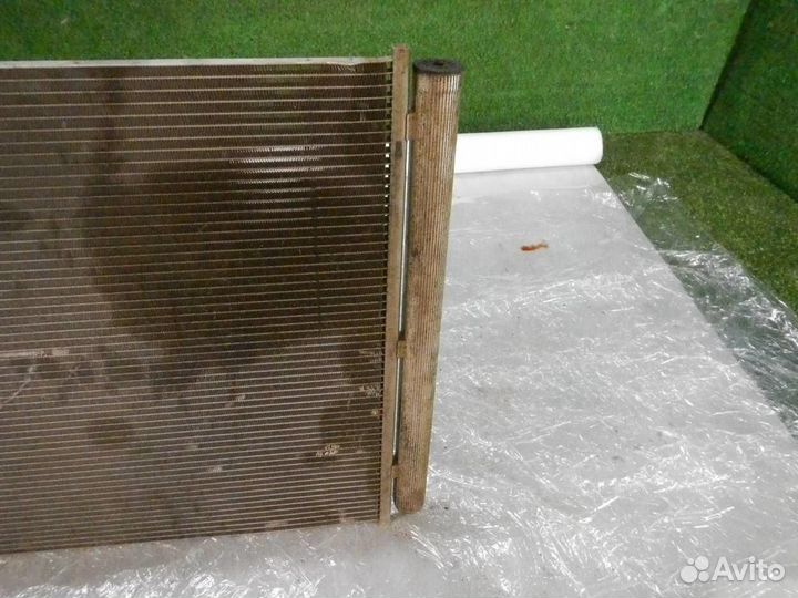 Радиатор кондиционера (конденсер) Mercedes-Benz E