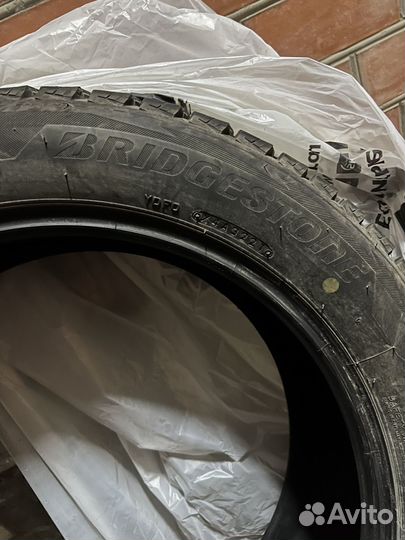 Bridgestone Blizzak DM-Z2 235/55 R19 105T