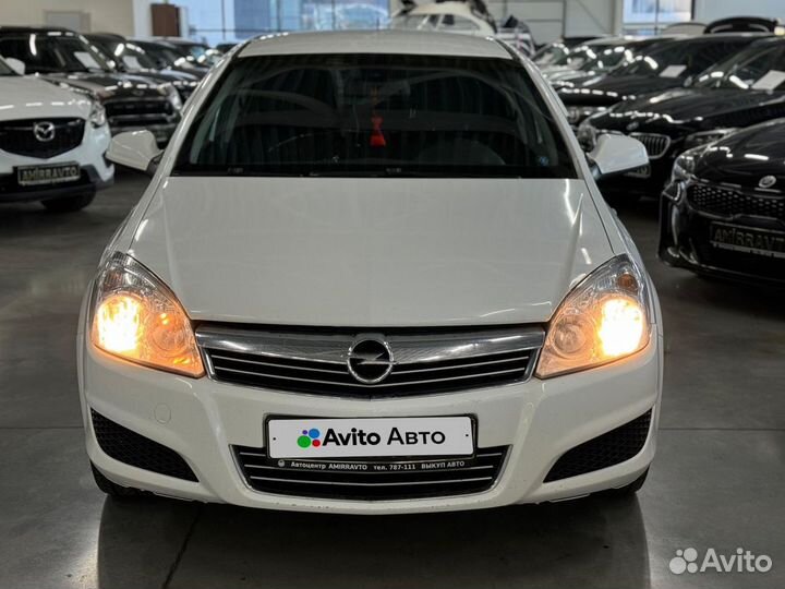 Opel Astra 1.6 AT, 2011, 159 000 км