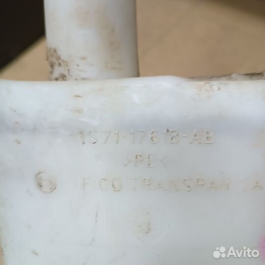 Бачок омывателя Ford Mondeo 3