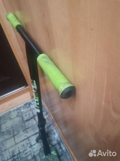 Трюковой самокат