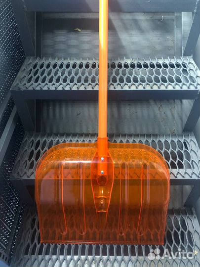 Лопата снеговая из поликарбоната