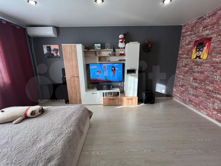 2-к. квартира, 62,5 м², 2/10 эт.