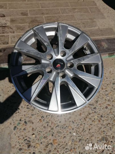 Литые диски r15