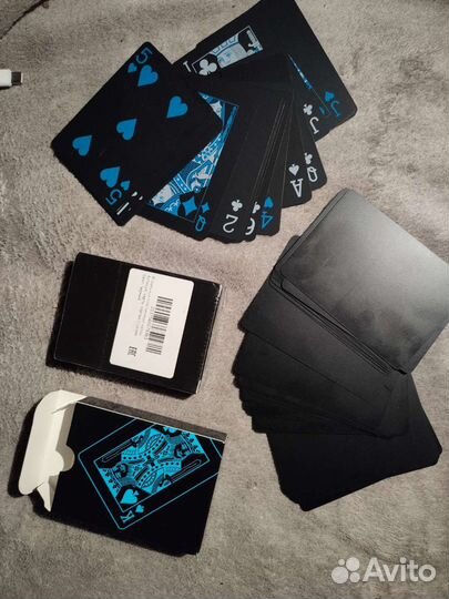 Черные игральные карты пластиковые