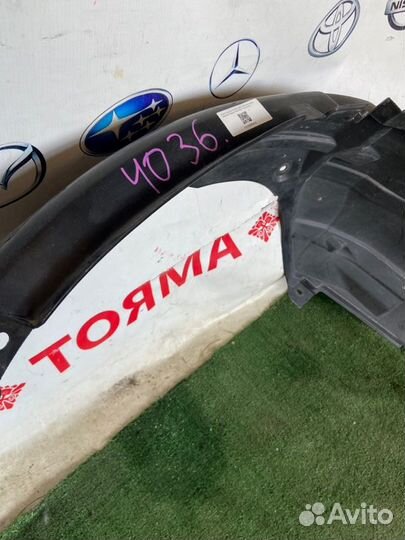 Подкрылок передний правый Suzuki Grand Vitara