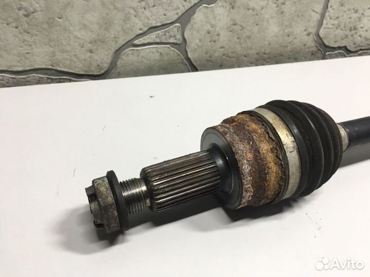 Привод задний правый Land Rover Range Rover Evoque