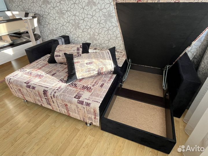 Диван угловой