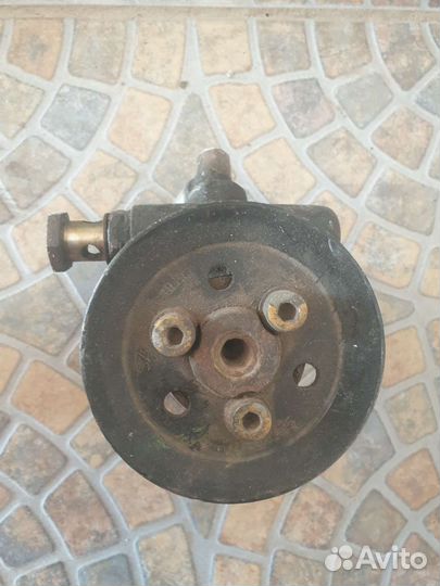 Насос гур от passat В3