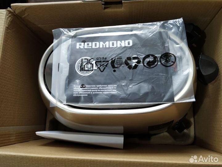 Тостер Redmond rt-m404