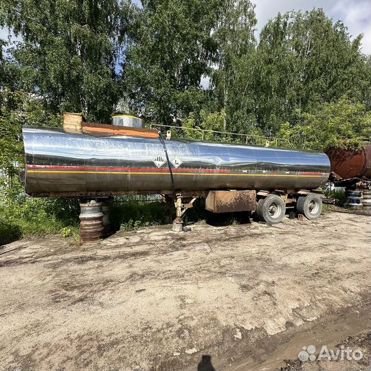 Полуприцеп бензовоз Нефаз 9693, 2003