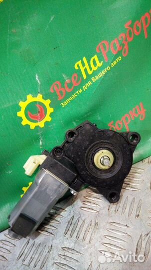 Моторчик стеклоподъемника задней левой двери Kia