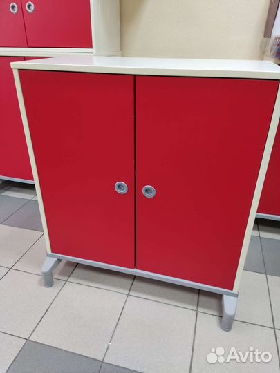 Шкаф (тумба) Икея