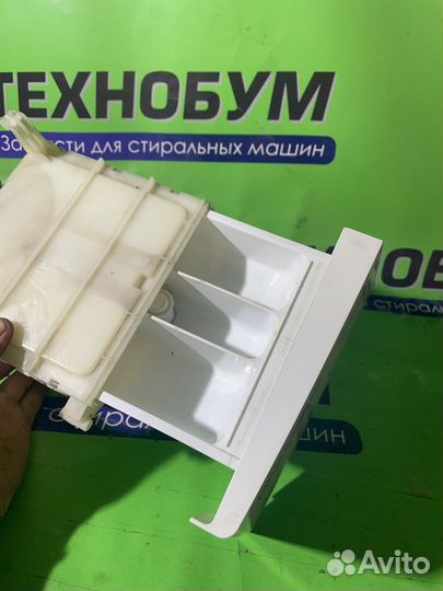 Лоток бункер порршкопртемника daewoo