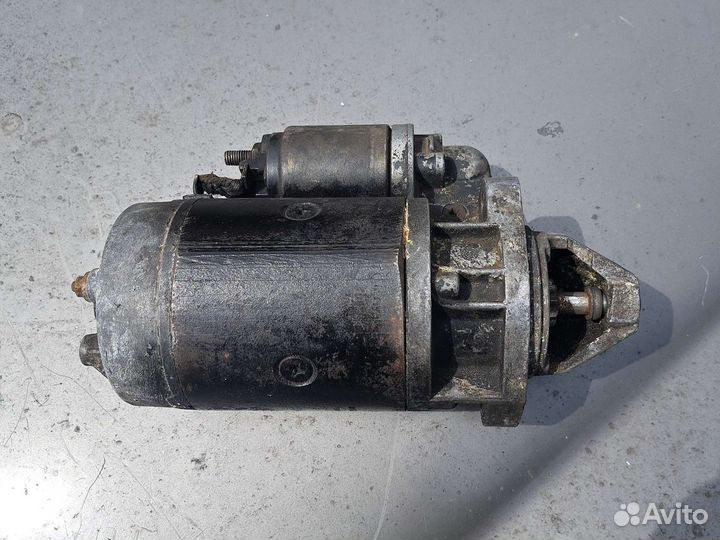 Стартер Bosch на Мерседес w123 дизель