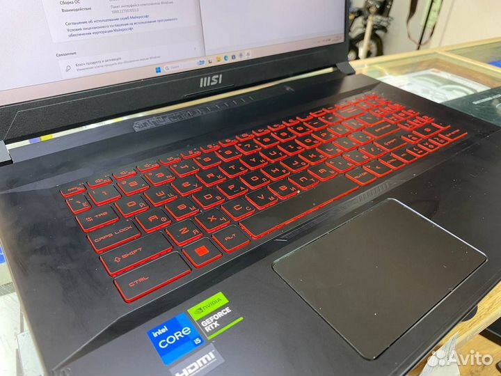 Ноутбук MSI katana 17 b11ucx-897xru