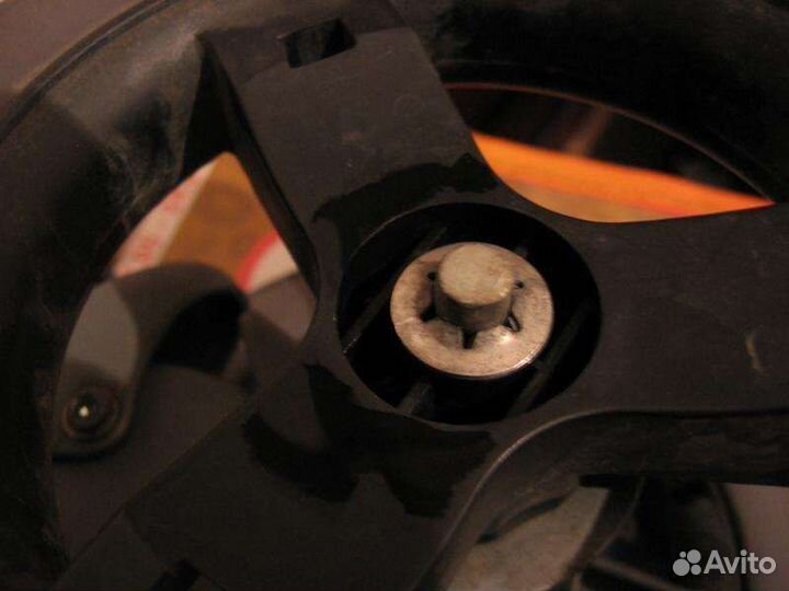 Установка стопорной шайбы на детских колясках