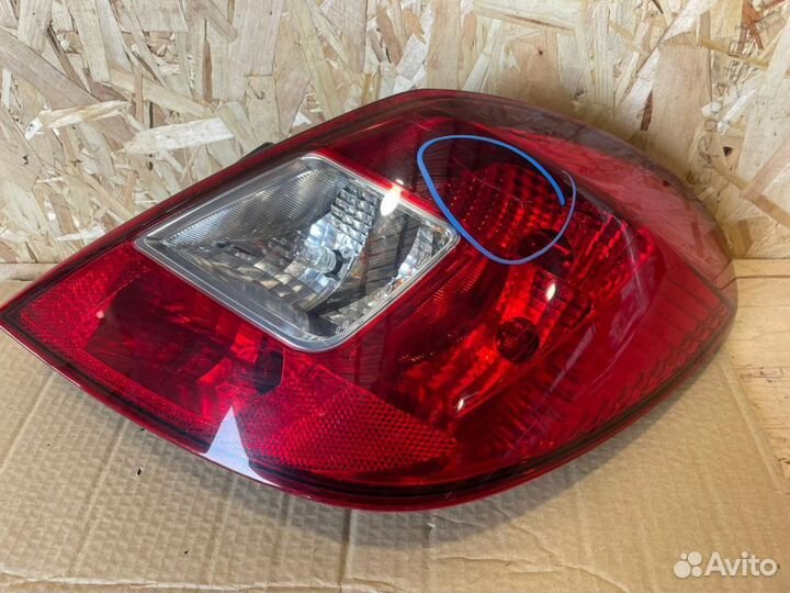 Фонарь задний правый Corsa D 2006-2015