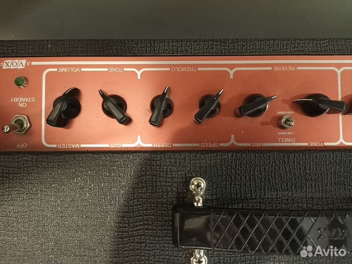 Гитарный комбоусилитель VOX AC30 CC2