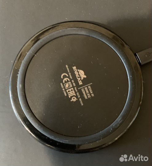 Беспроводная зарядка rivacase VA 4911