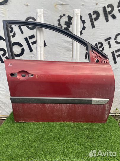 Дверь передняя правая Renault Megane