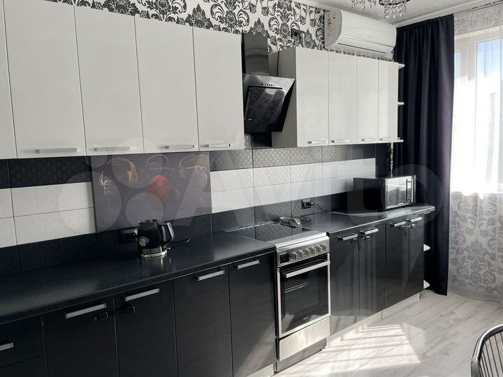 2-к. квартира, 70 м², 4/9 эт.