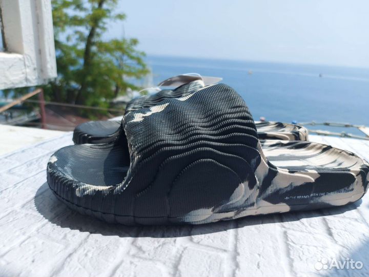 Шлепки Adilette 22 adidas