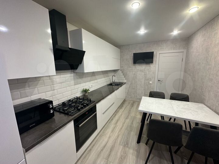 1-к. квартира, 40 м², 7/10 эт.