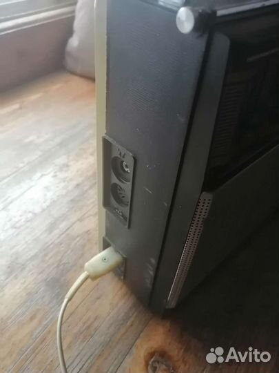 Радиоприемник СССР VEF 214