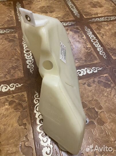 Бачок омывателя на audi